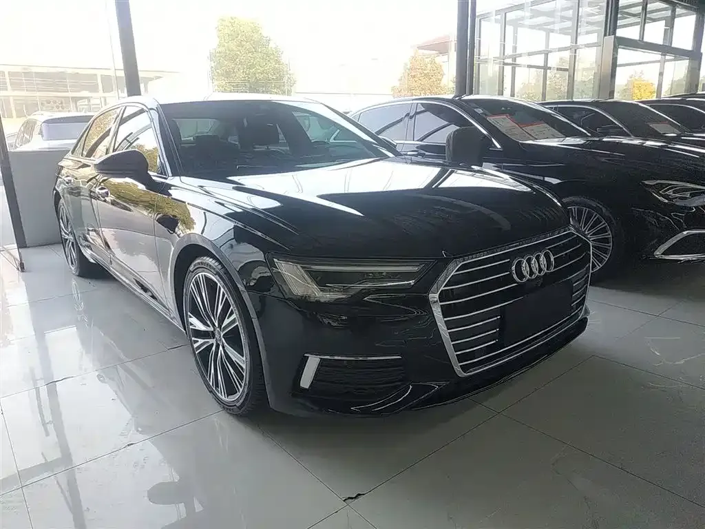 Audi A6L 2021 из CN, фото 4