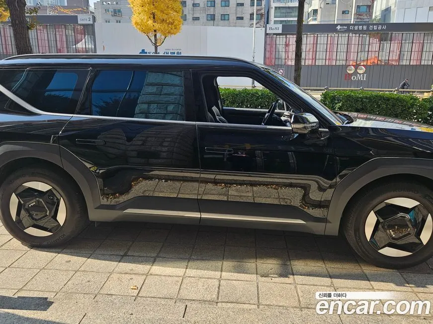Kia EV9 2024 из KR, фото 2