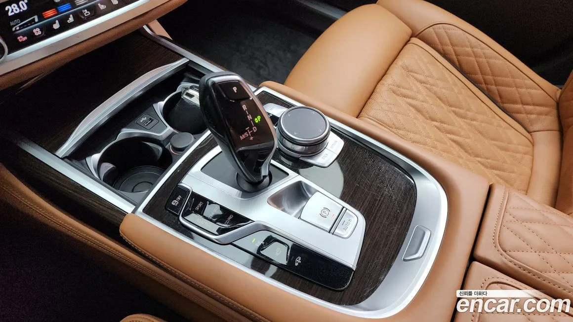 BMW 7-Series 2021 из KR, фото 9