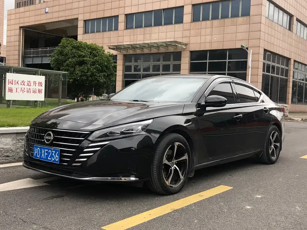 Nissan Teana — фото 2