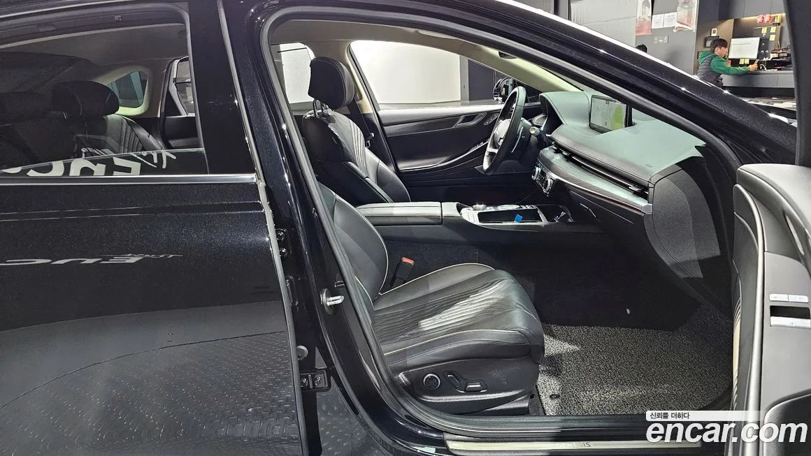Genesis G80 — фото 10