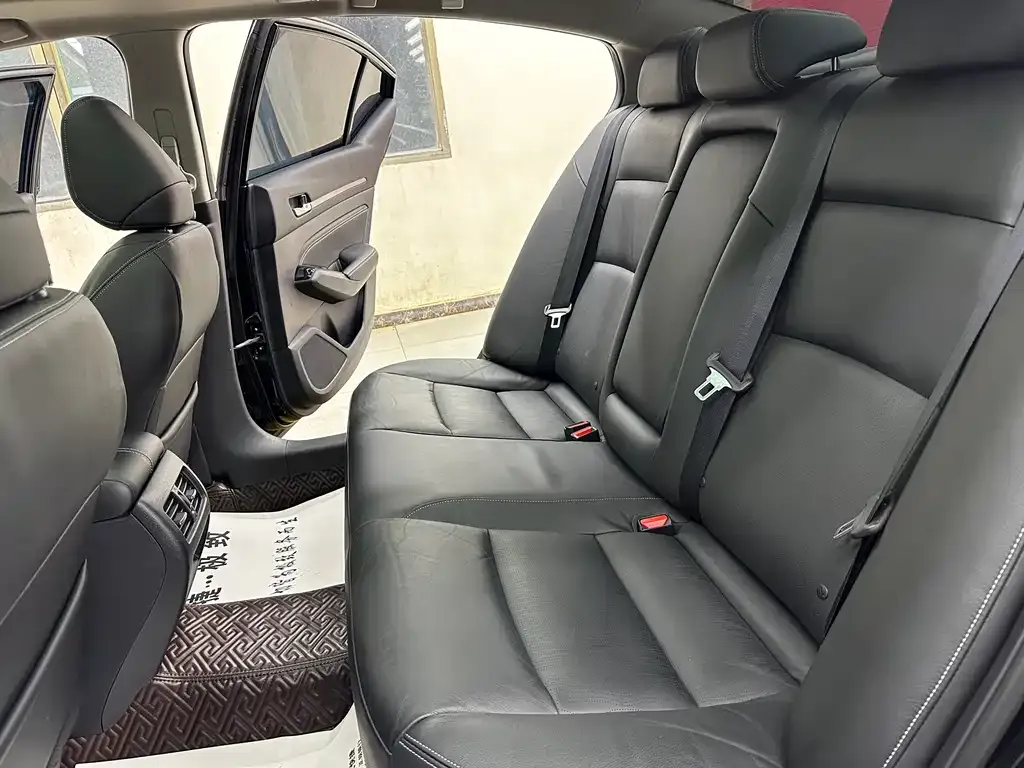 Nissan Teana 2021 из CN, фото 10