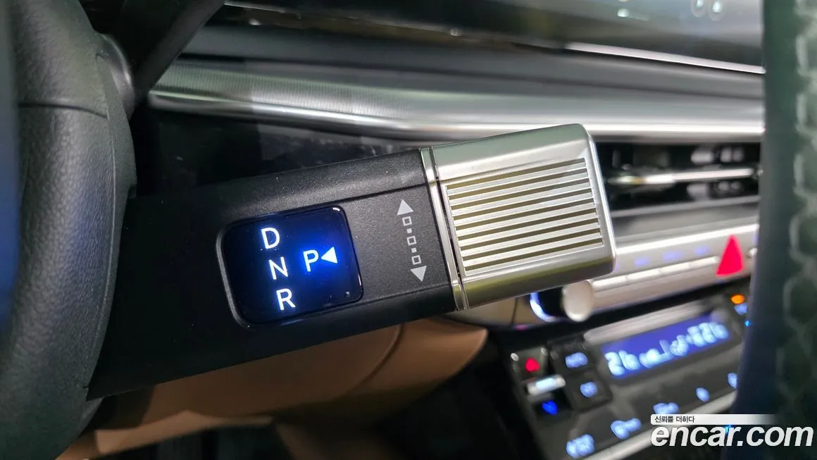 Hyundai Grandeur — фото 9