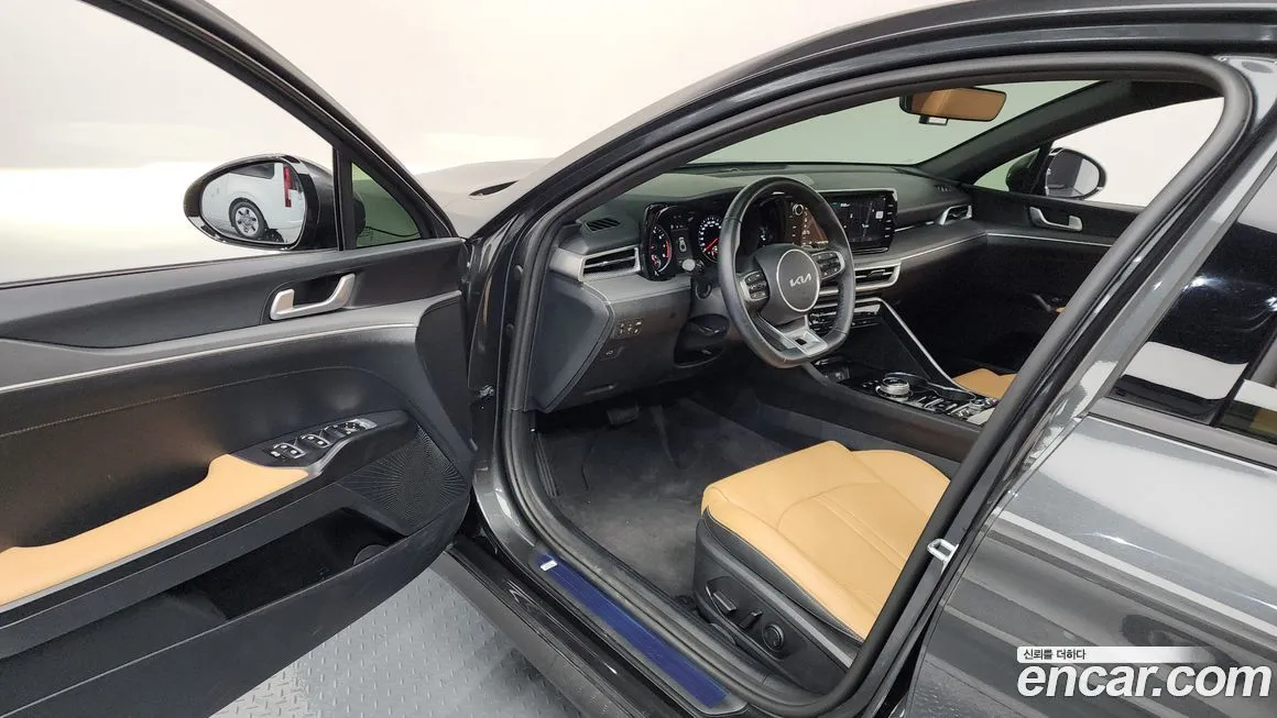 Kia K5 2023 из KR, фото 10