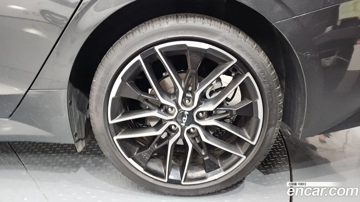 Kia K5 2023 из KR, фото 5