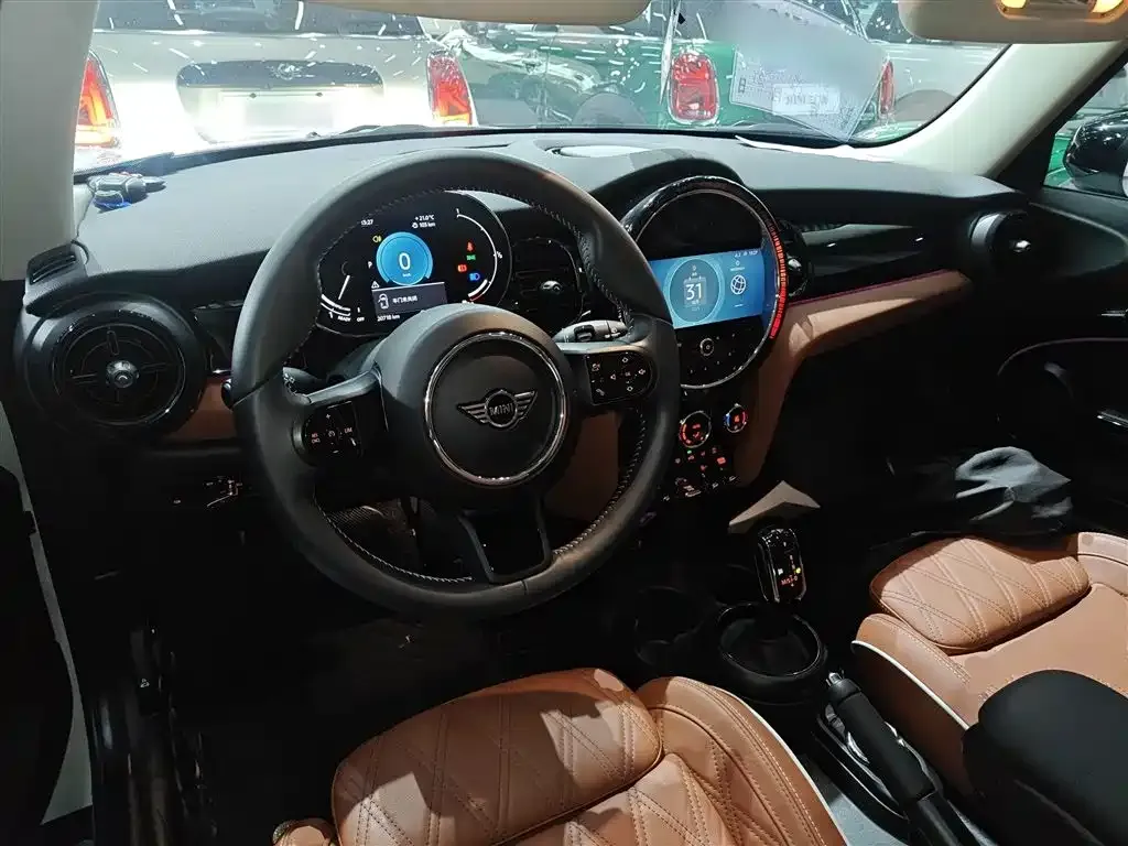 MINI Cooper (3-door) 2021 из CN, фото 10