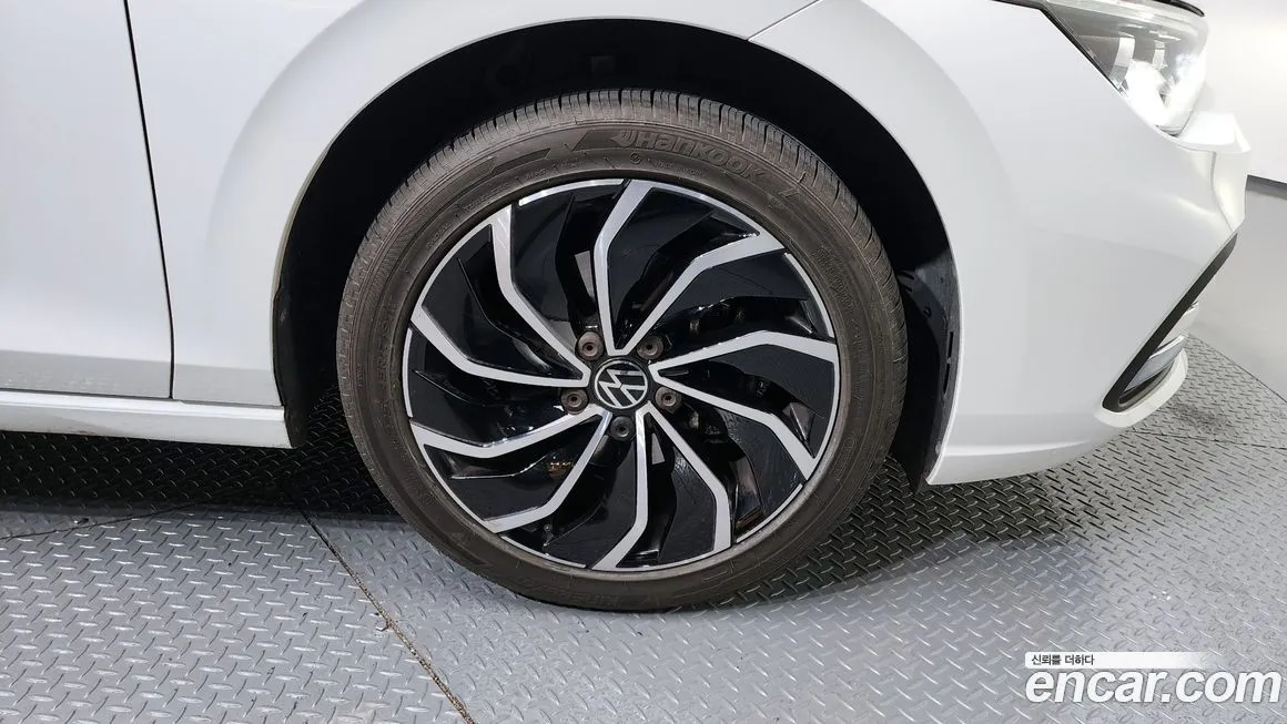 Volkswagen Golf 2022 из KR, фото 5