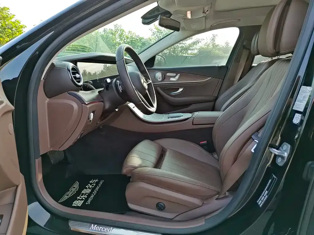 Mercedes-Benz E-Class 2022 из CN, фото 5