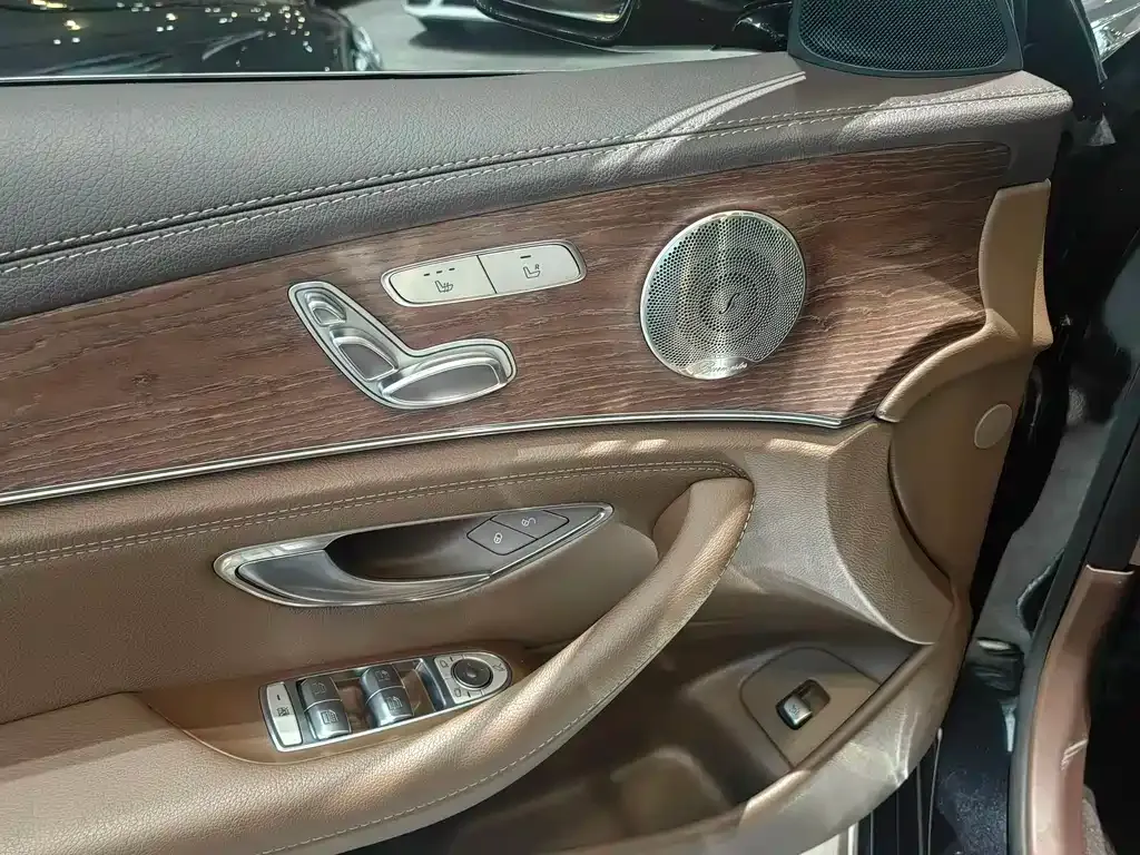 Mercedes-Benz E-Class 2022 из CN, фото 6