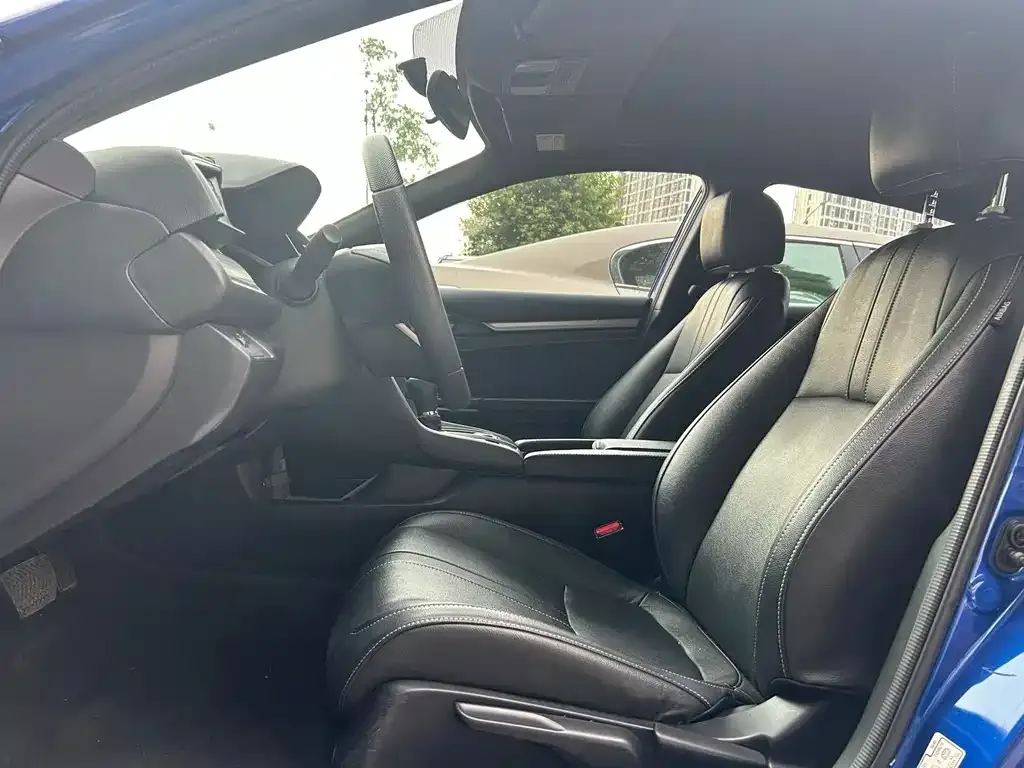 Honda Civic — фото 9