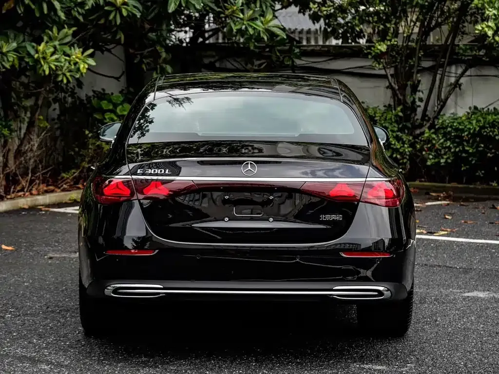 Mercedes-Benz E-Class 2025 из CN, фото 5