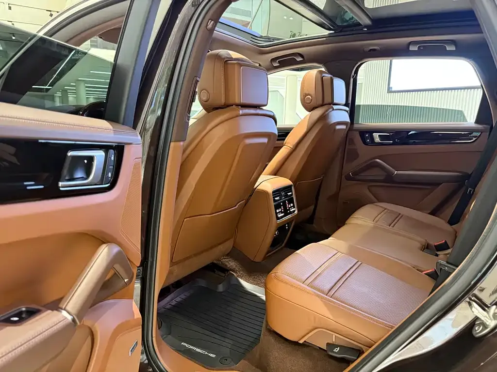 Porsche Cayenne 2022 из CN, фото 7