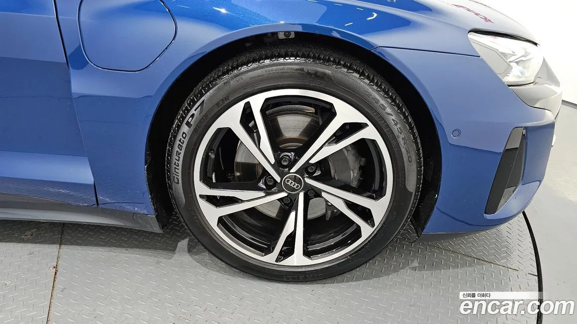 Audi e-tron GT 2022 из KR, фото 5
