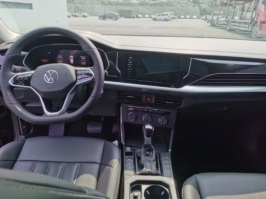 Volkswagen Passat — фото 7