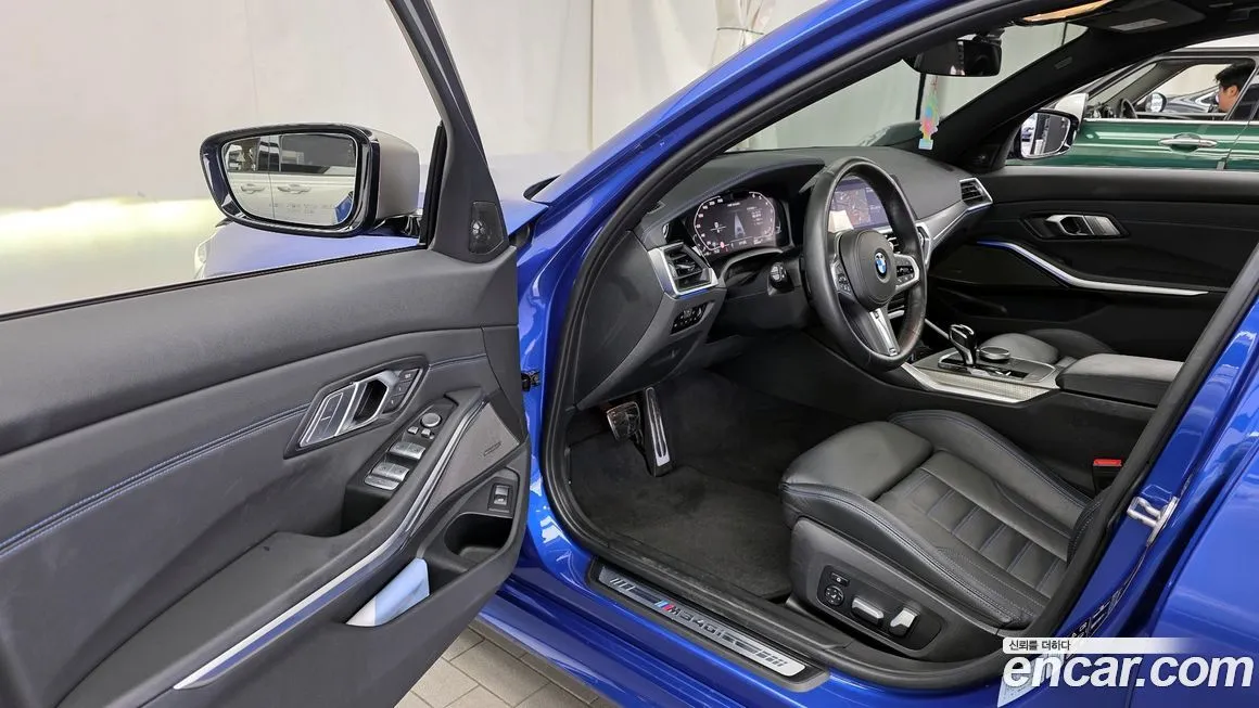 BMW 3-Series 2021 из KR, фото 10