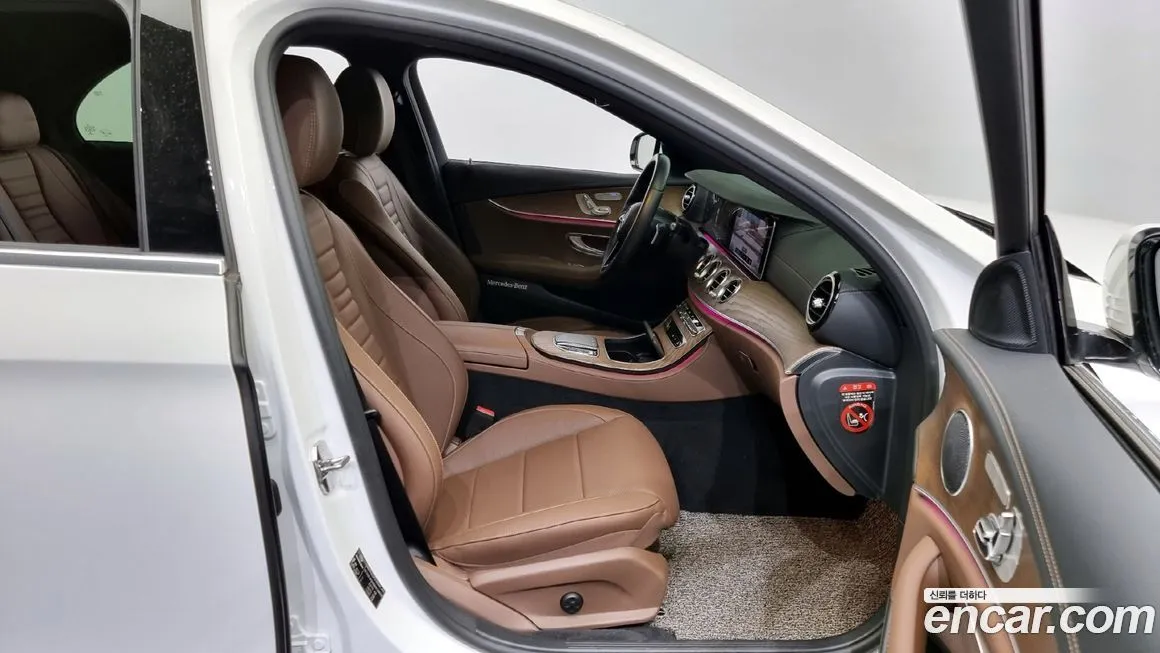 Mercedes-Benz E-Class 2021 из KR, фото 10