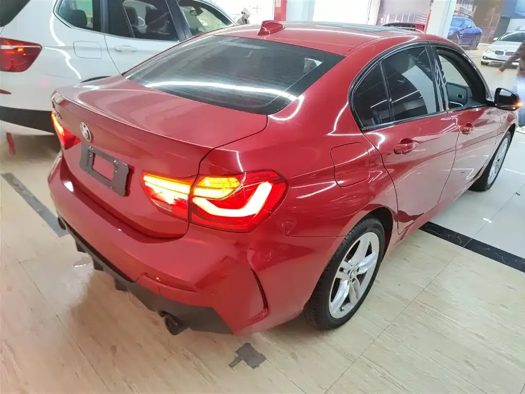BMW 1 Series 2021 из CN, фото 7