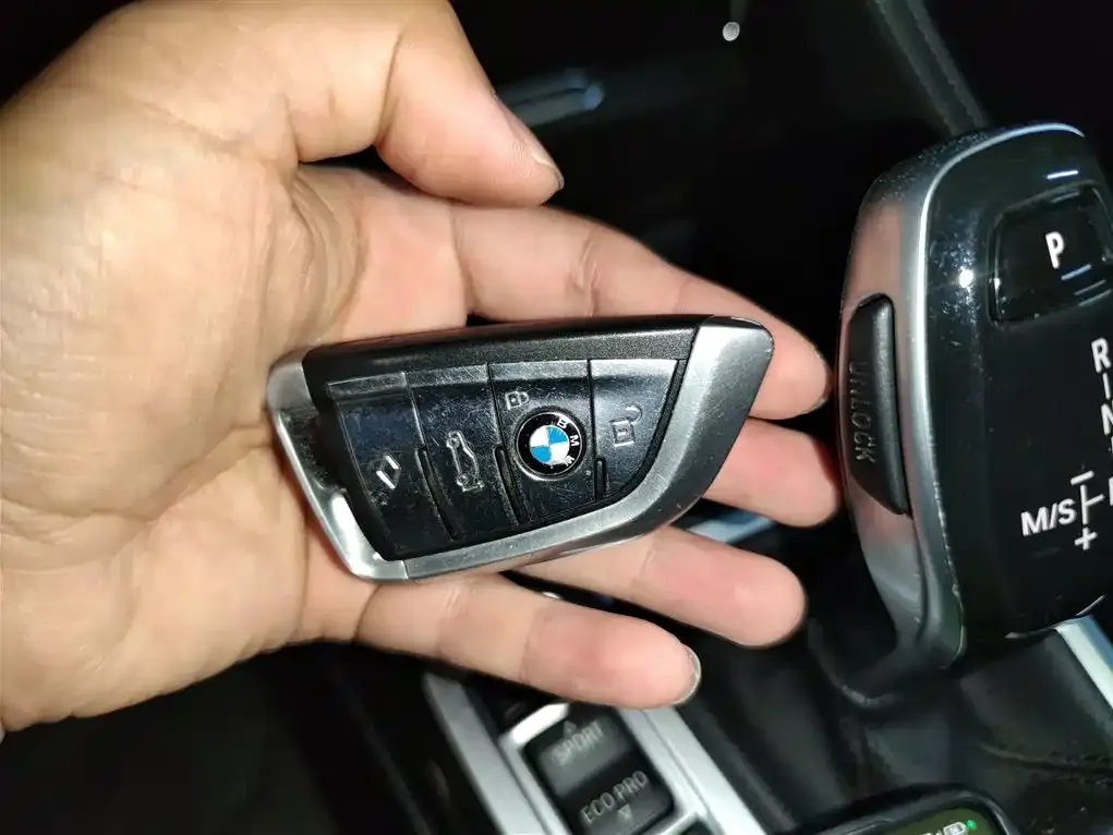 BMW 1 Series 2021 из CN, фото 9