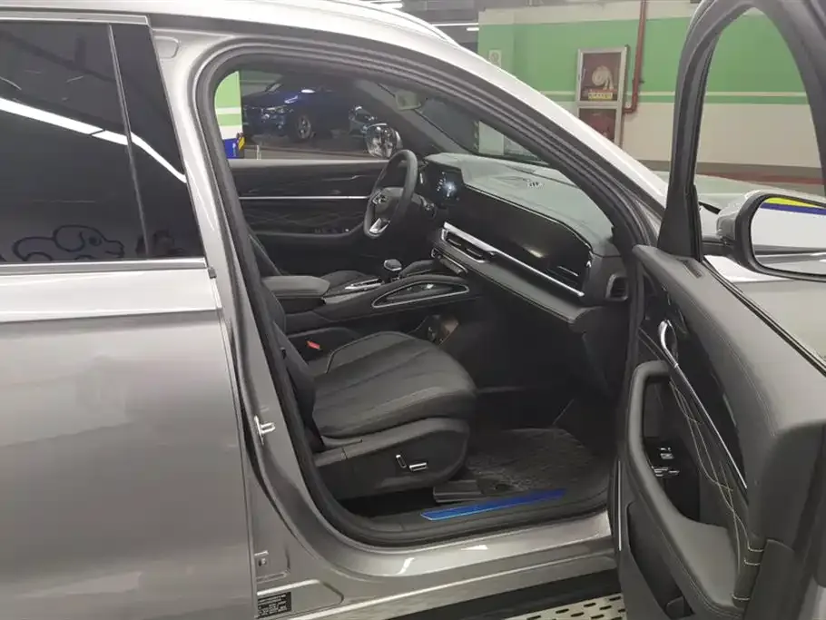 Geely Xingyue L 2024 из CN, фото 8