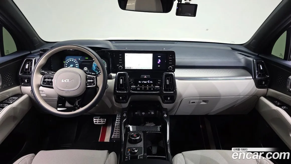 Kia Sorento — фото 7