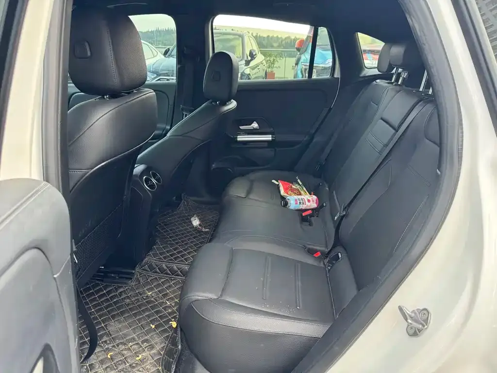 Mercedes-Benz EQA 2022 из CN, фото 8