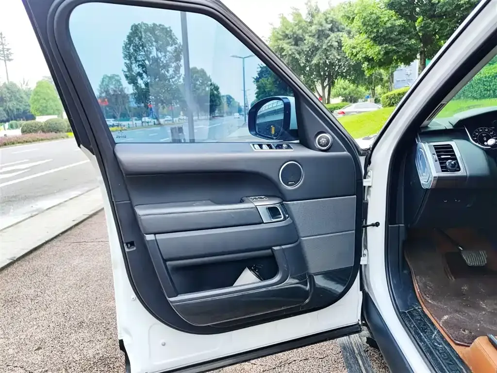 Land Rover Sport 2022 из CN, фото 6