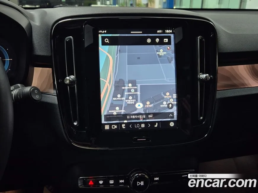 Volvo XC40 2024 из KR, фото 6
