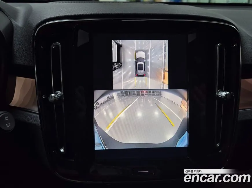 Volvo XC40 2024 из KR, фото 7