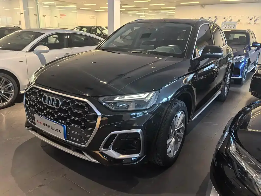 Audi Q5L 2022 из CN, фото 1
