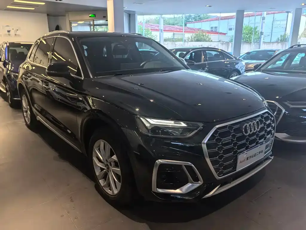 Audi Q5L 2022 из CN, фото 2