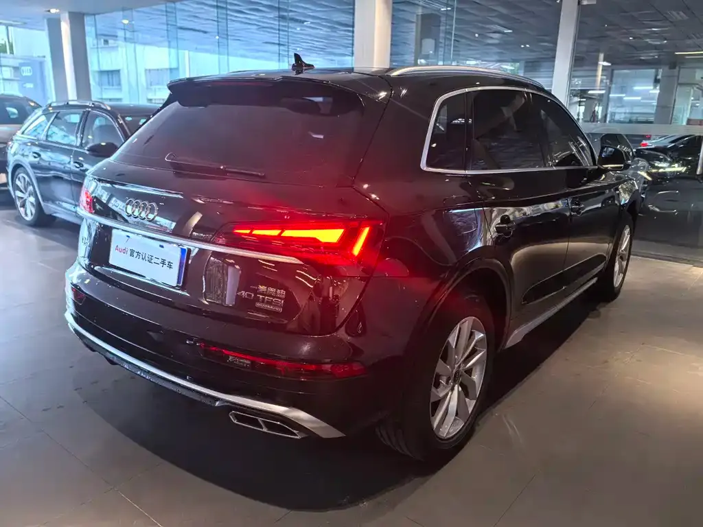 Audi Q5L 2022 из CN, фото 5