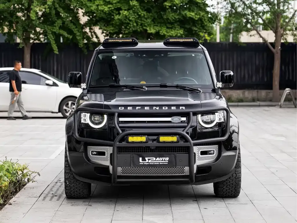 Land Rover Defender — фото 2