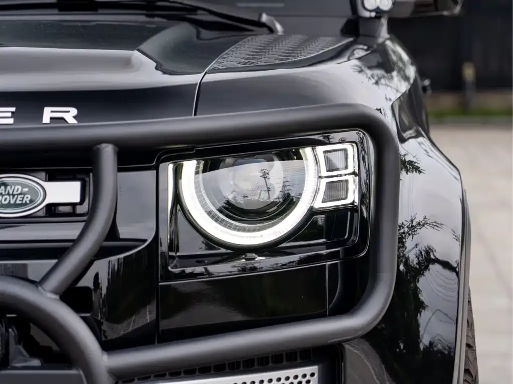 Land Rover Defender — фото 3