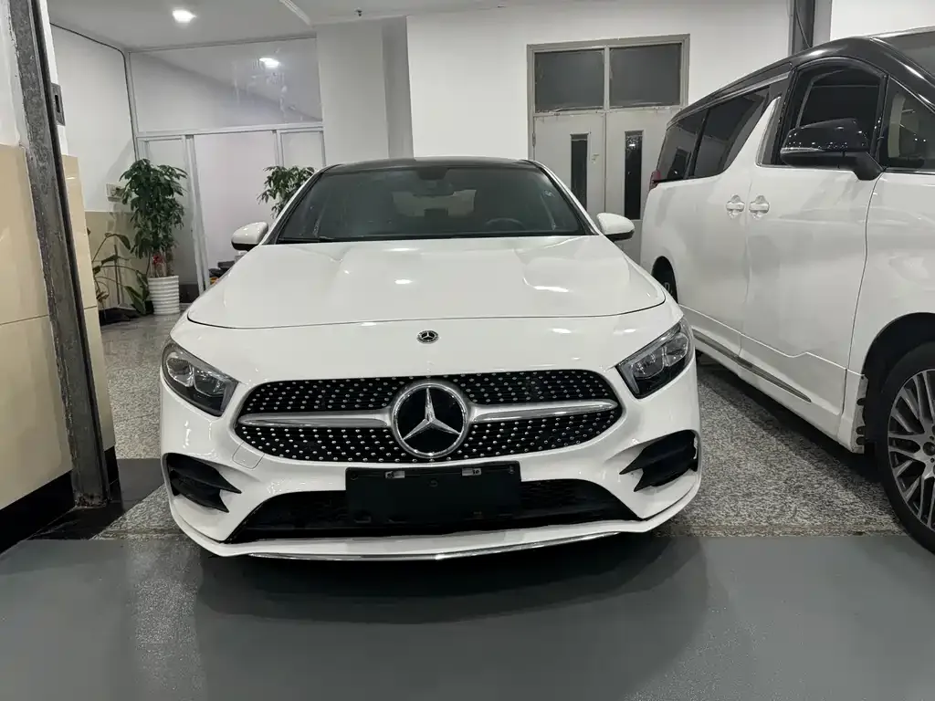 Mercedes-Benz A-Class — фото 2