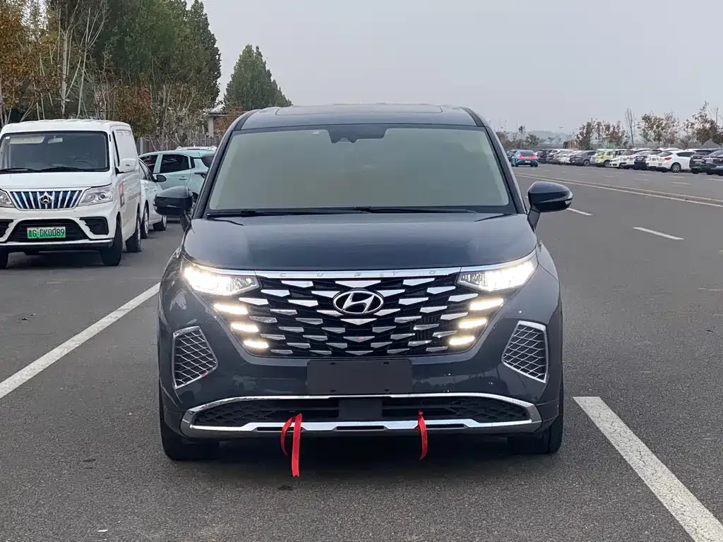 Hyundai Custo — фото 2