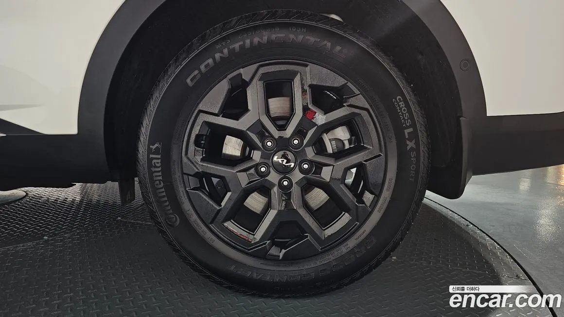 Kia Sorento — фото 5