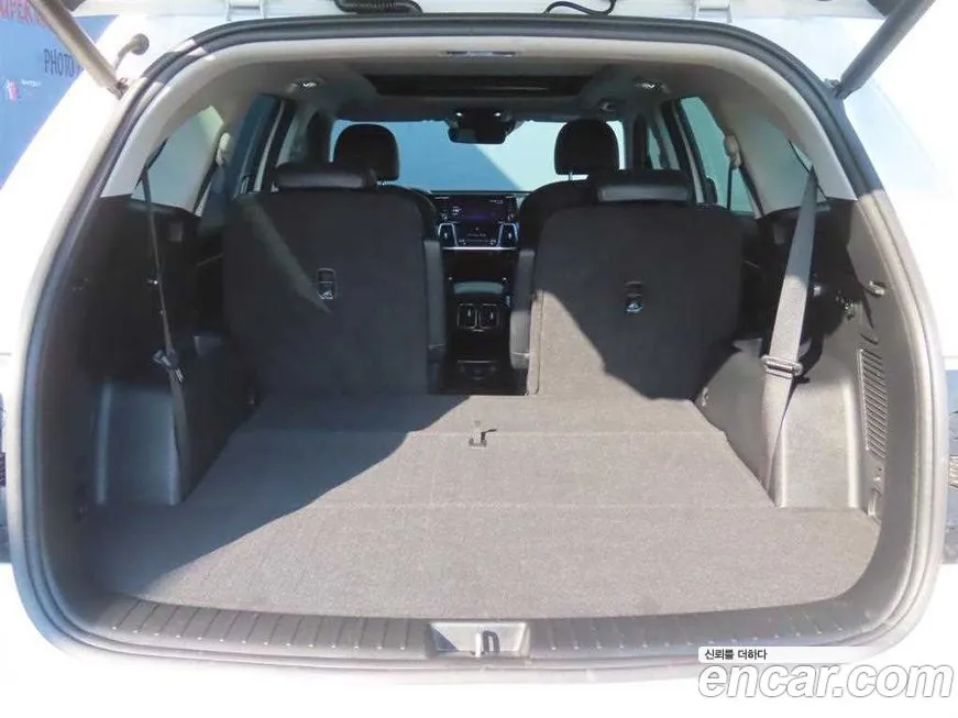 Kia Sorento — фото 5