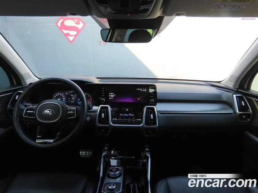 Kia Sorento — фото 8