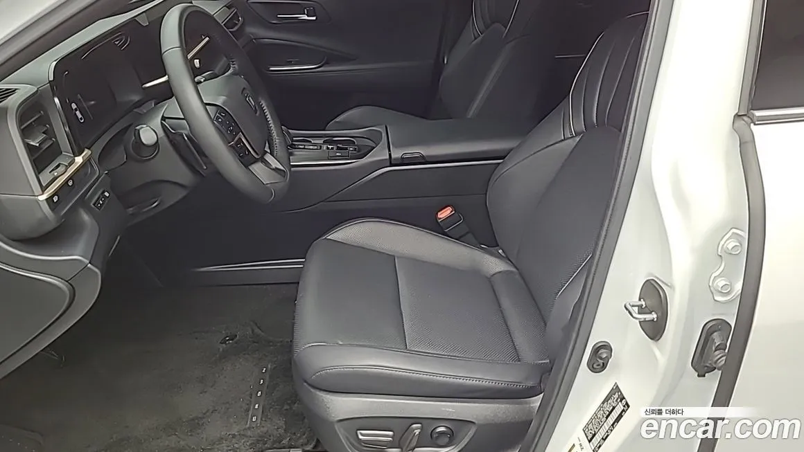 Toyota Crown 2023 из KR, фото 10