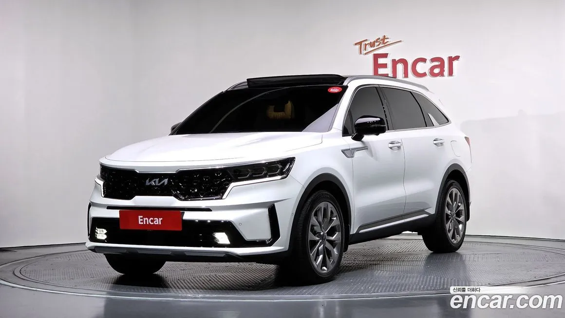 Kia Sorento — фото 1