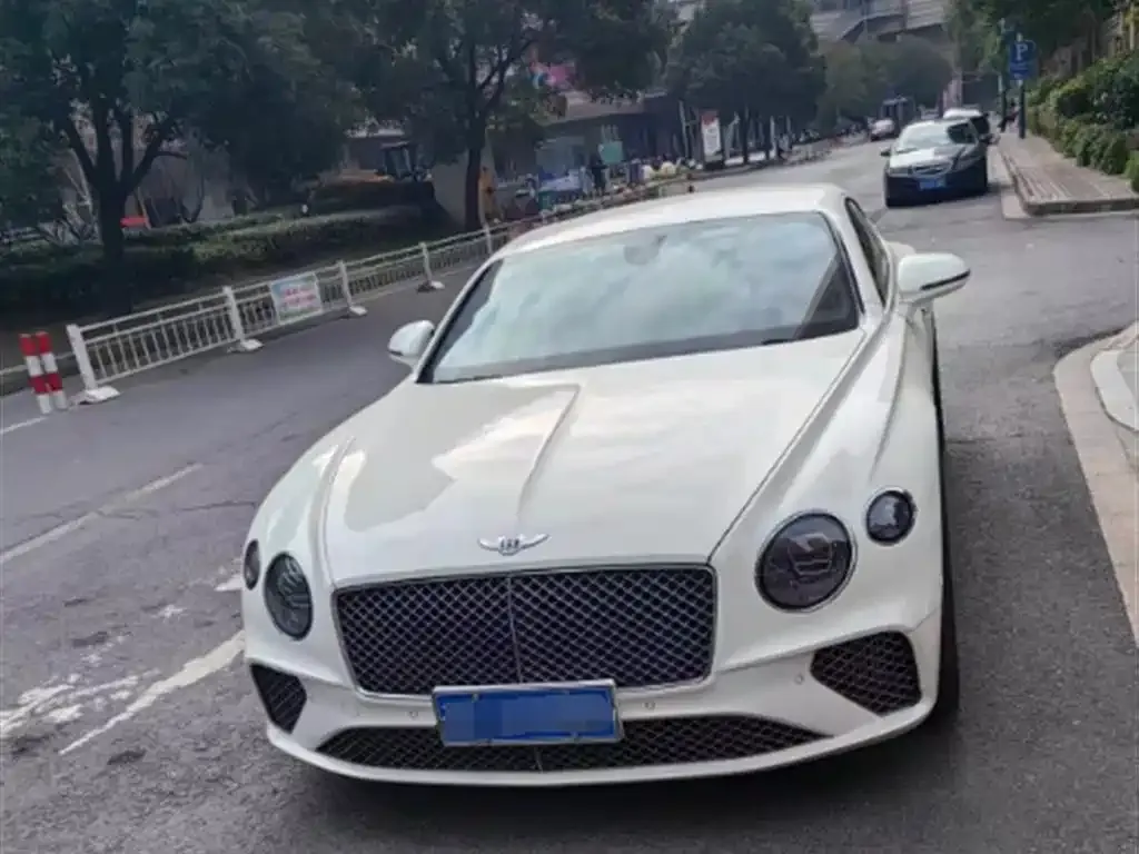 Bentley Continental — фото 1