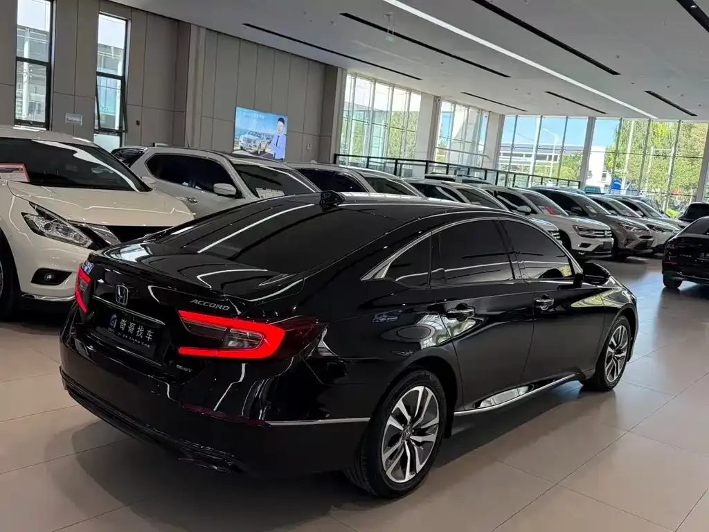 Honda Accord 2023 из CN, фото 6