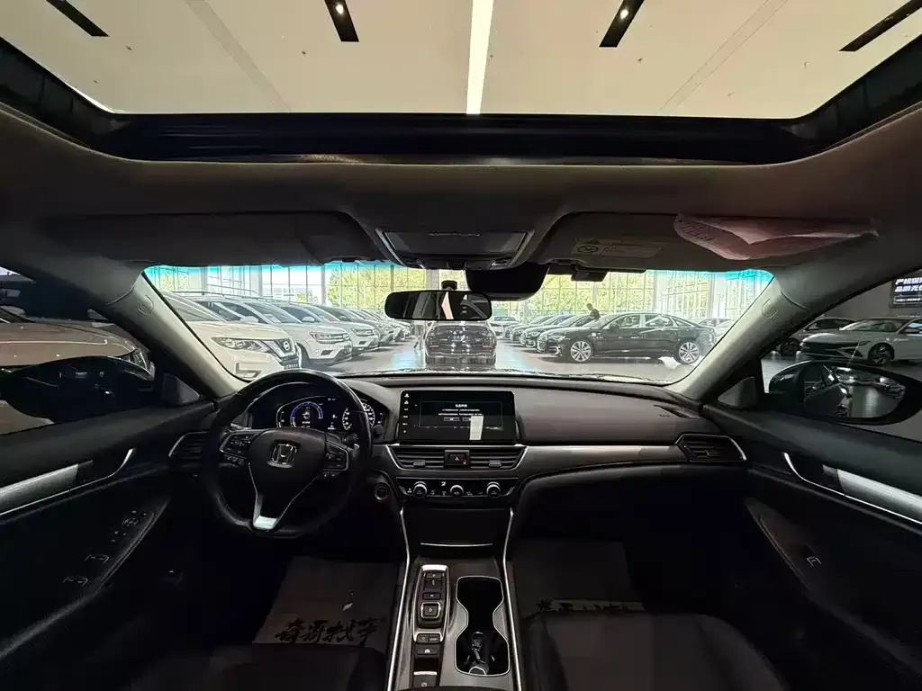 Honda Accord 2023 из CN, фото 9