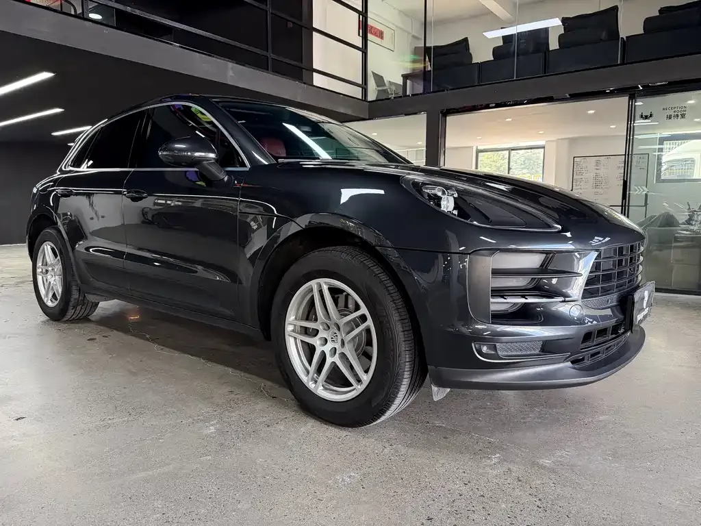 Porsche Macan — фото 3