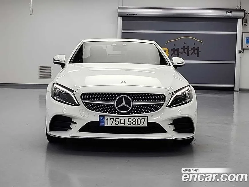 Mercedes-Benz C-Class — фото 1