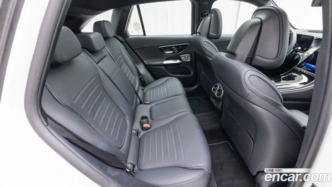 Mercedes-Benz GLC-Class — фото 10