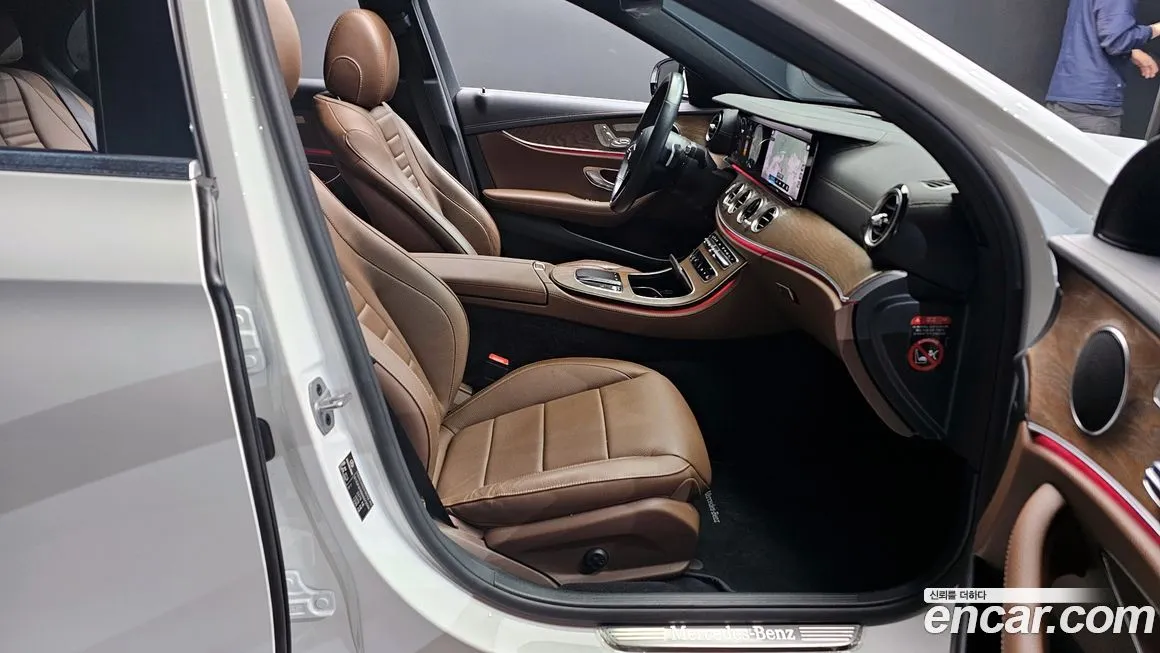 Mercedes-Benz E-Class 2021 из KR, фото 10