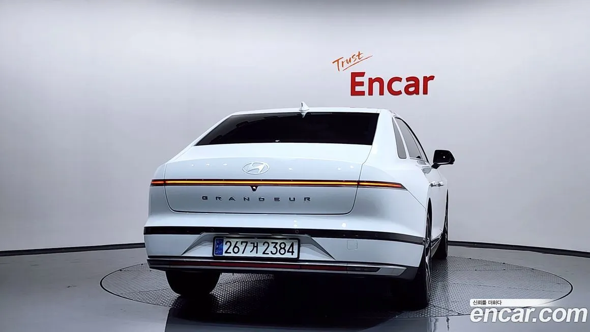 Hyundai Grandeur 2023 из KR, фото 4