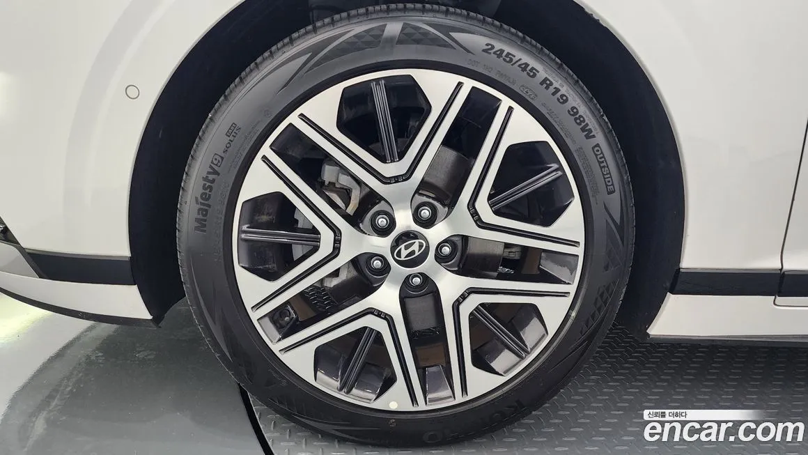 Hyundai Grandeur 2023 из KR, фото 5