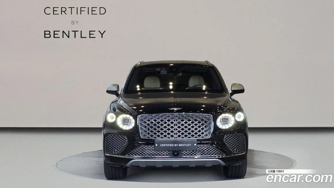 Bentley Bentayga 2024 из KR, фото 2